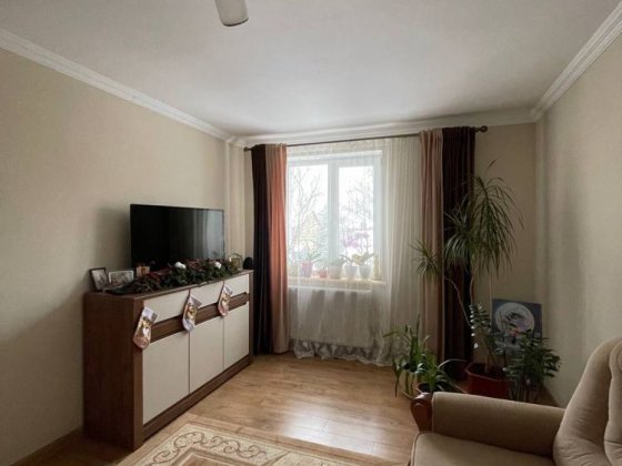 3 кімнатна 2 поверх 70 м автономне опалення Галицька/Пасічна Івано-Франківськ