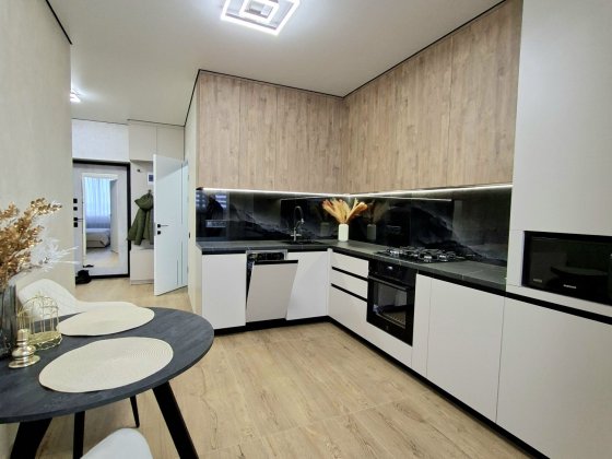 Продаж сучасної мінідвушки в ЖК Сади Вишневі,  нова , укомплектована! Вишневе