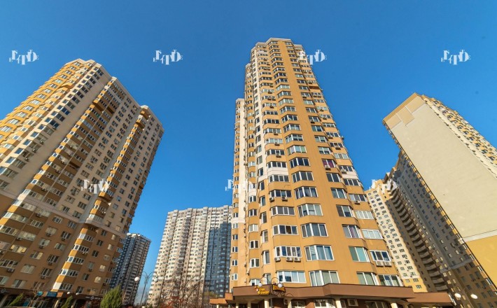 Продам 1-кім. квар 43 кв.м. новий ремонт ЖК Лісовий квартал Бровари EM - фото 1