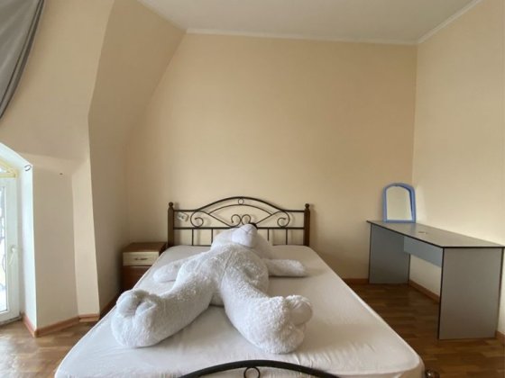 Продається 2 кімнатна квартира біля вокзалу Івано-Франківськ