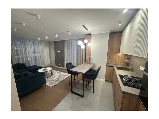 3-кімнатна квартира в сучасній новобудові біля парку Івано-Франківськ