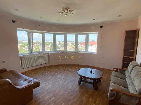 Продаж великої 2к квартири 77.6 кв. м поруч з залізничним вокзалом Ивано-Франковск