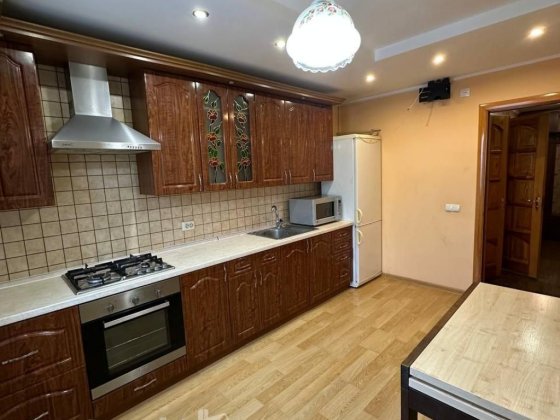 Продаж квартири 2к Харківська, 44 Бровари Бровары