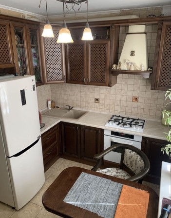 Продаж 2-кв вул. Момота,44 р-н 5школи м. Бориспіль - фото 1