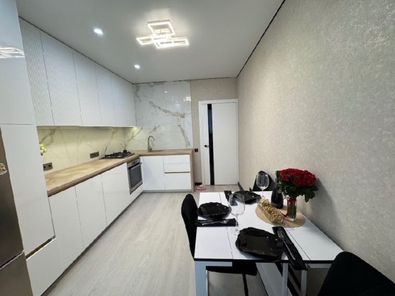 ЄОселя! Двокімнатна квартира з сучасним ремонтом! +Кладова! Буча