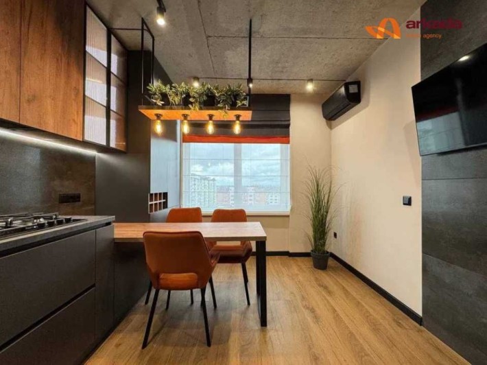 Продам 1кімнатну квартиру в центрі з дизайнерським ремонтом.ЖК Union - фото 1