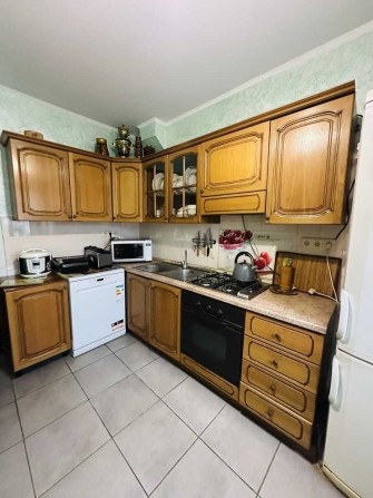 Продам 3-к. квартиру Вишневе - фото 1