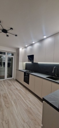 ! Власник!  З видом на ріку 1 км.квартира, продаж! - фото 1