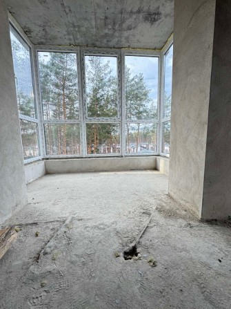 Продам велику однокімнатну квартиру з видом на сосни - фото 1