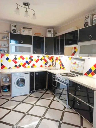 Продаж 2 кім. квартири 64 м2 готової для проживання!!! - фото 1