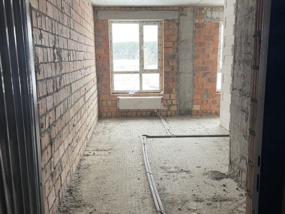 Продам квартиру без ремонта Бровары