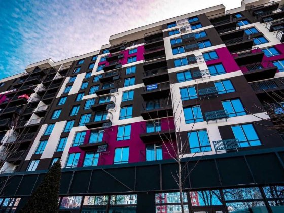 Продається 1 кім 42м2 в ЖК Фемелі Плаза Івано-Франківськ