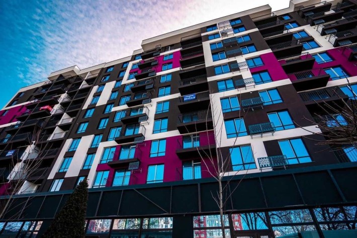 Продається 1 кім 42м2 в ЖК Фемелі Плаза - фото 1