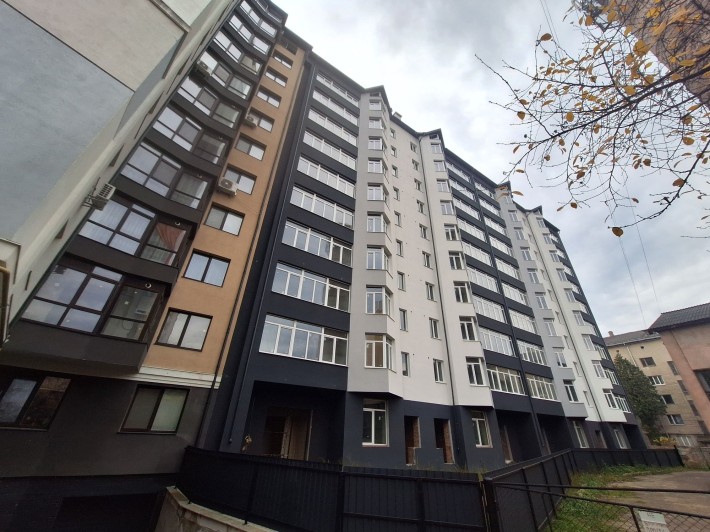 2 к.новобудова 4/10 ц, в центрі вулиця Короля Данила - фото 1