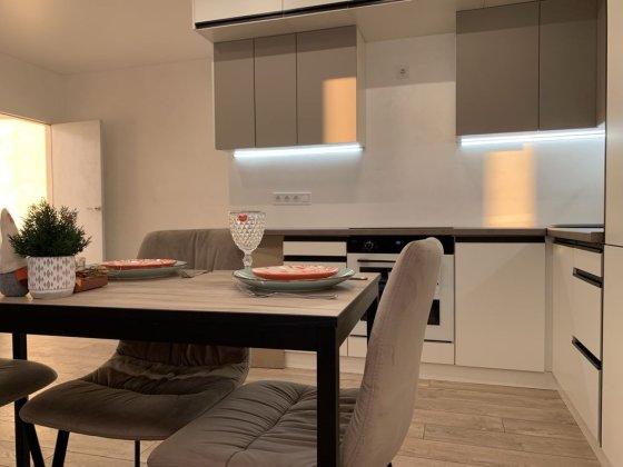 Тепла і світла! Продаю євро 3 кімнатну з ремонтом! ВІД ВЛАСНИКА! Ірпінь