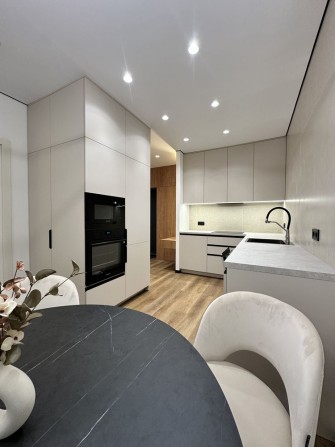 Продам VIP квартиру в Центральний 2 Ірпінь - фото 1