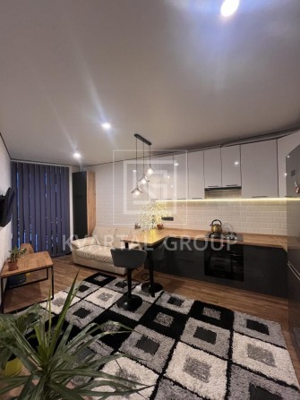 Стильний ремонт! Дві кімнати! Газ! Підземний паркінг! Ірпінь! - фото 1