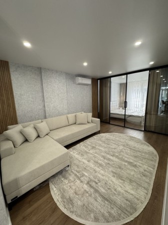 Продаж 1,5 кімнатної квартири з ремонтом ЖК Family Plaza - фото 1