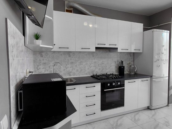 Компактна 1-кім. квартира з автономним опаленням, ремонтом і меблями! Луцк