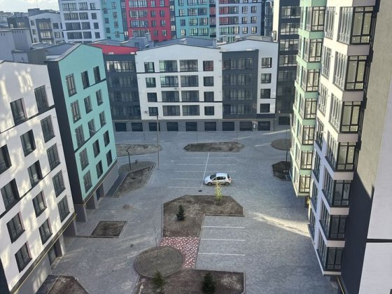 Трьохкімнатна на Нац Гвардії Івано-Франківськ