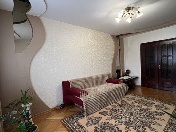 Продаж затишної трикімнатної квартири | р-н Порт City Луцк