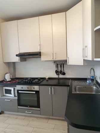 Продаж квартири з ремонтом від хазяїна! - фото 1