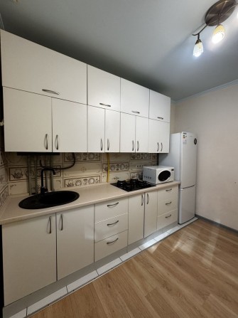 Терміново 1 кімнатна квартира з ремонтом ГАЗ, поруч ПАРК. Податки 2% - фото 1