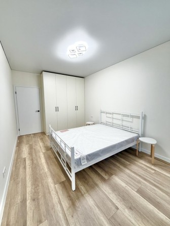 Нова квартира на продаж! 1к з ремонтом! Будинок з генератором! - фото 1