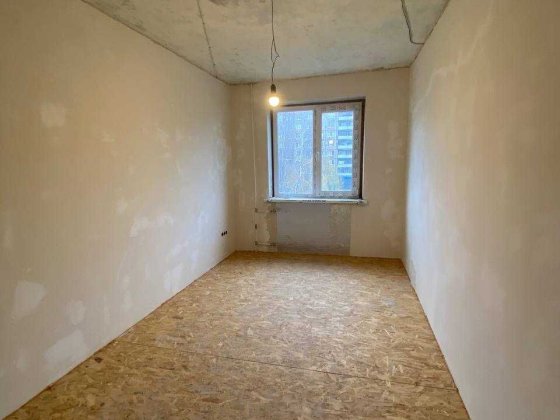 Продаётся 3-комнатная квартира  по улице Гурова (Постышева) Кривой Рог