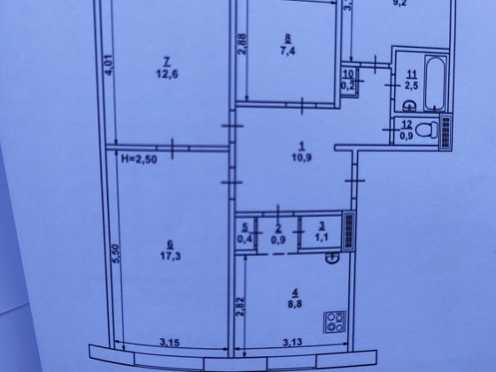 Продається 4-х кімнатна квартира. Кривой Рог