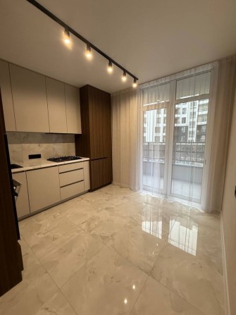 Однокімнатна квартира з ремонтом та меблями. ЖК Синергія Сіті - фото 1