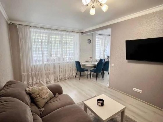 3-кімнатна квартира у Луцьку Луцк