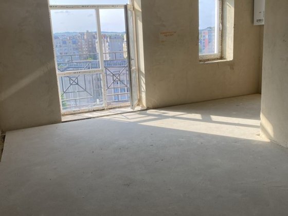 Продаж 2к квартири 74 кв. м на вул. Хіміків 35 Ивано-Франковск