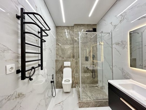 Центр 2кім 64м ремонт меблі техніка і/о газ вул. Коновальця Main House Івано-Франківськ