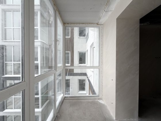 Мінімальне оф.  46,6 м2 з ремонтом, гардеробна і лоджія. Іділіка Авеню Буча