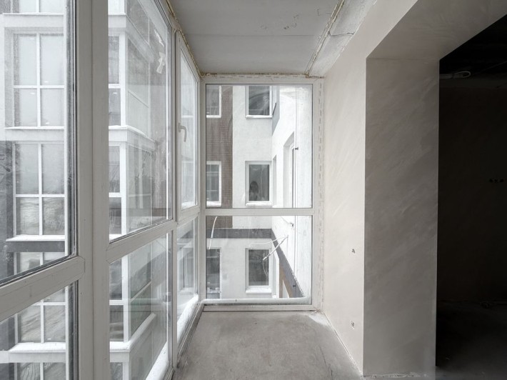 Мінімальне оф.  46,6 м2 з ремонтом, гардеробна і лоджія. Іділіка Авеню - фото 1