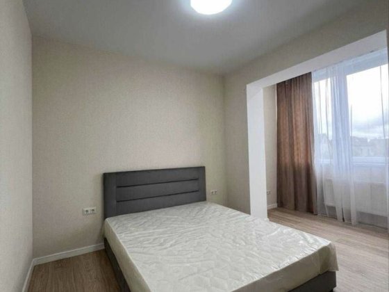 Велика квартира за вигідною цінною! Ніхто не проживав! Буча