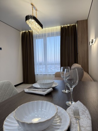 Ексклюзивна квартира, сучасний ремонт, локація Центральний парк! - фото 1