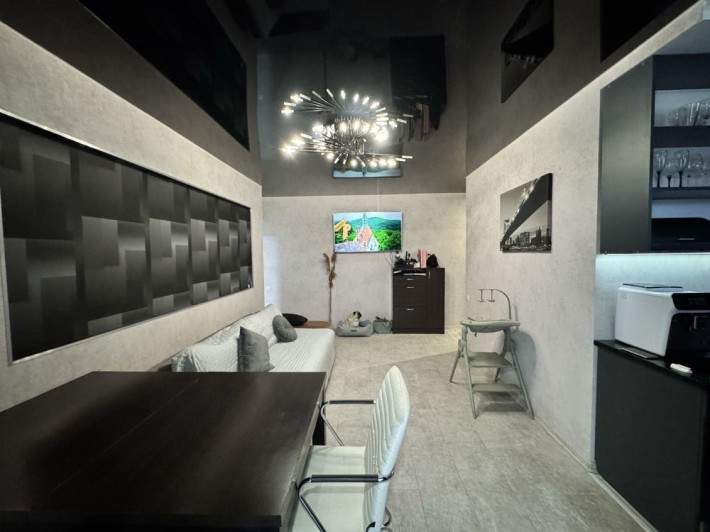 Продам 3х кімн квартиру центр /Перемоги - фото 1