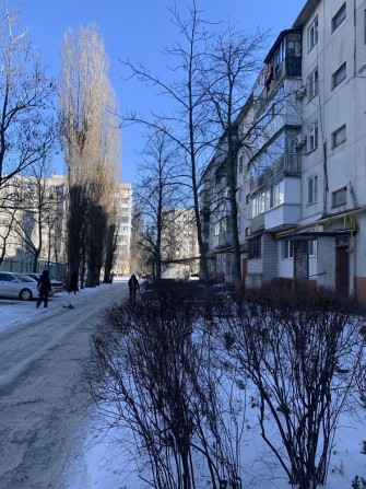 Продам 3-кімн.кв. із окремими кімнатами по Миру, біля Маркетопту - фото 1