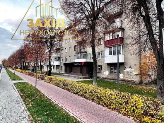 2 кімнатна Центр просп. Волі Луцк