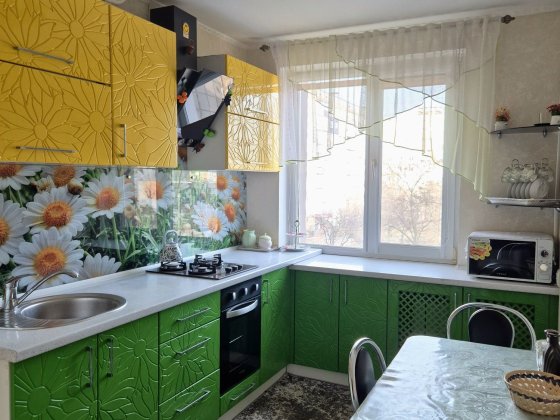 Продам чудову 2х кімнатну квартиру по В. Великого зуп. "гот. Київ" Кривий Ріг