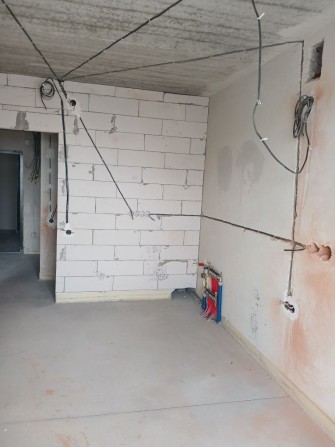 1к Галицька, готова до ремонту - фото 1