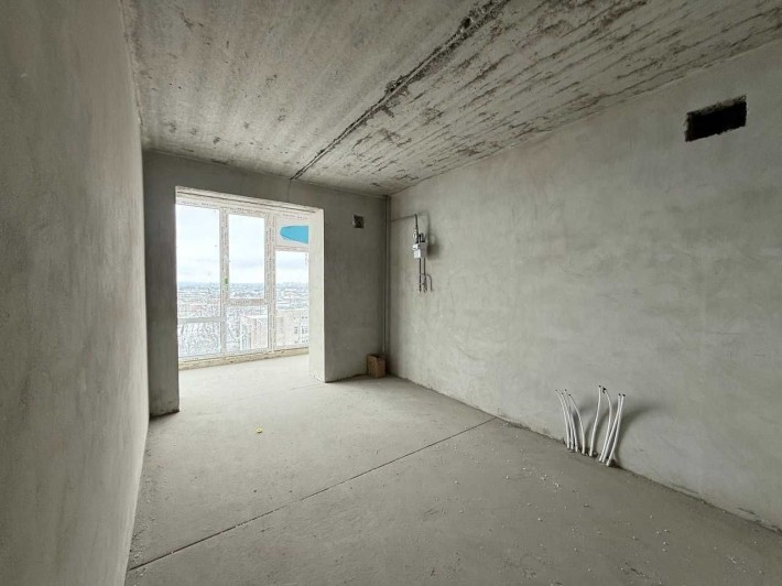 Видова 1-кімнатна квартира в центрі з індивідуальним опаленням - фото 1