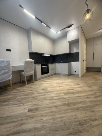 Велика затишна квартира з якісним ремонтом - фото 1