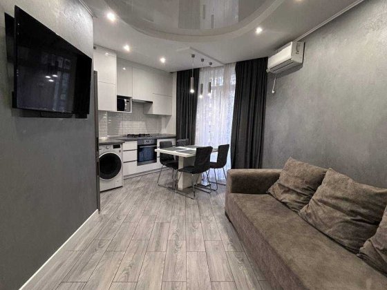 ГАРЯЧА ПРОПОЗИЦІЯ! Квартира з новим ремонтом + КЛАДОВКА в ціні! Ірпінь