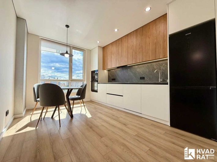 Продам укомплектована півторачка з якісним ремонтом - фото 1