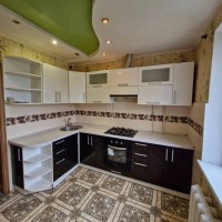 Продаж 4-х кімнатної квартири. 5-й Зарічний. Кривой Рог