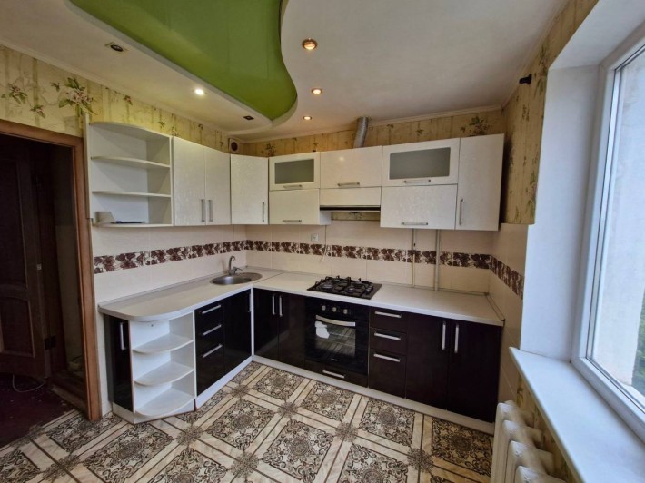 Продаж 4-х кімнатної квартири. 5-й Зарічний. - фото 1