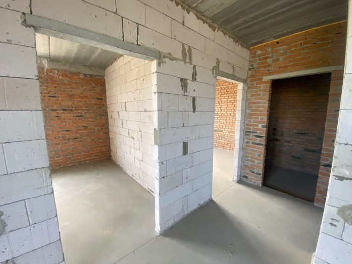 2-кімнатна в зданому будинку! 56 м² — парк, набережна і Київ поруч! - фото 1